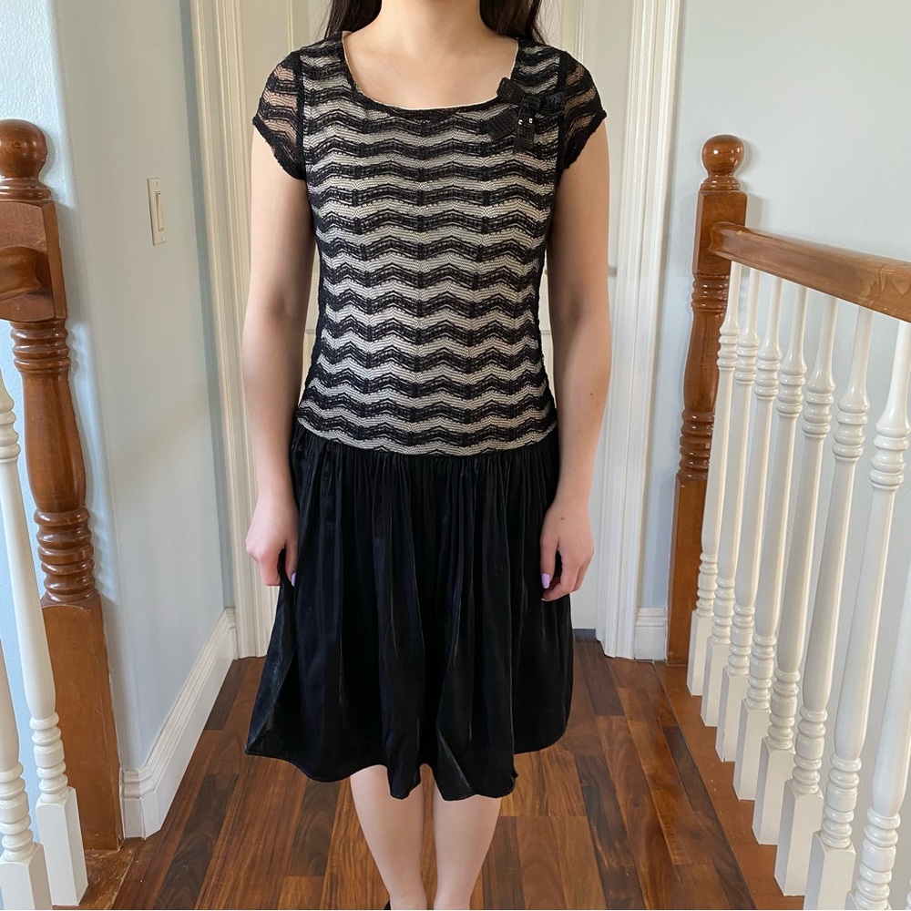 Paper Doll Girl's Zig Zag Chevron Short Sleeves Dress Size 16